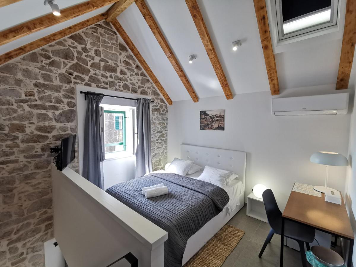 Fjaka Boutique Apartments Split Bagian luar foto