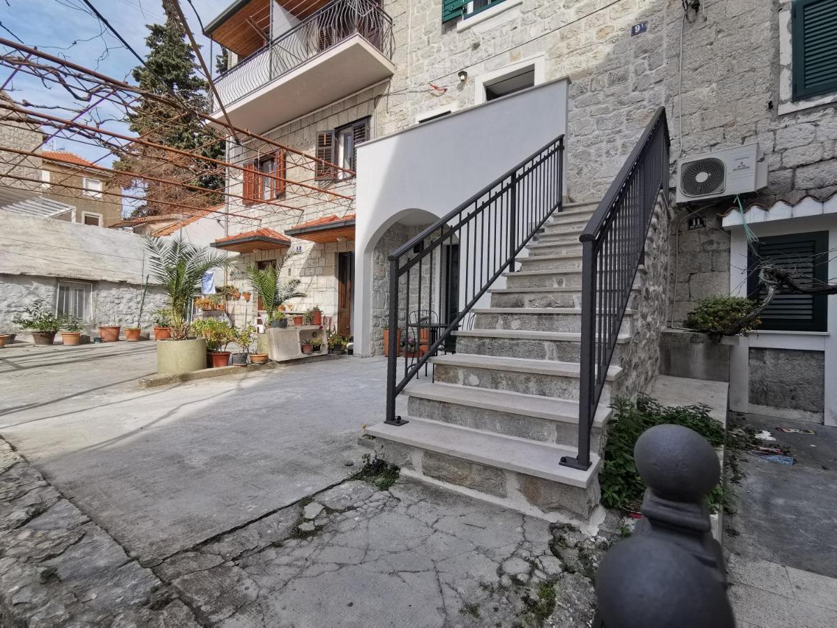 Fjaka Boutique Apartments Split Bagian luar foto