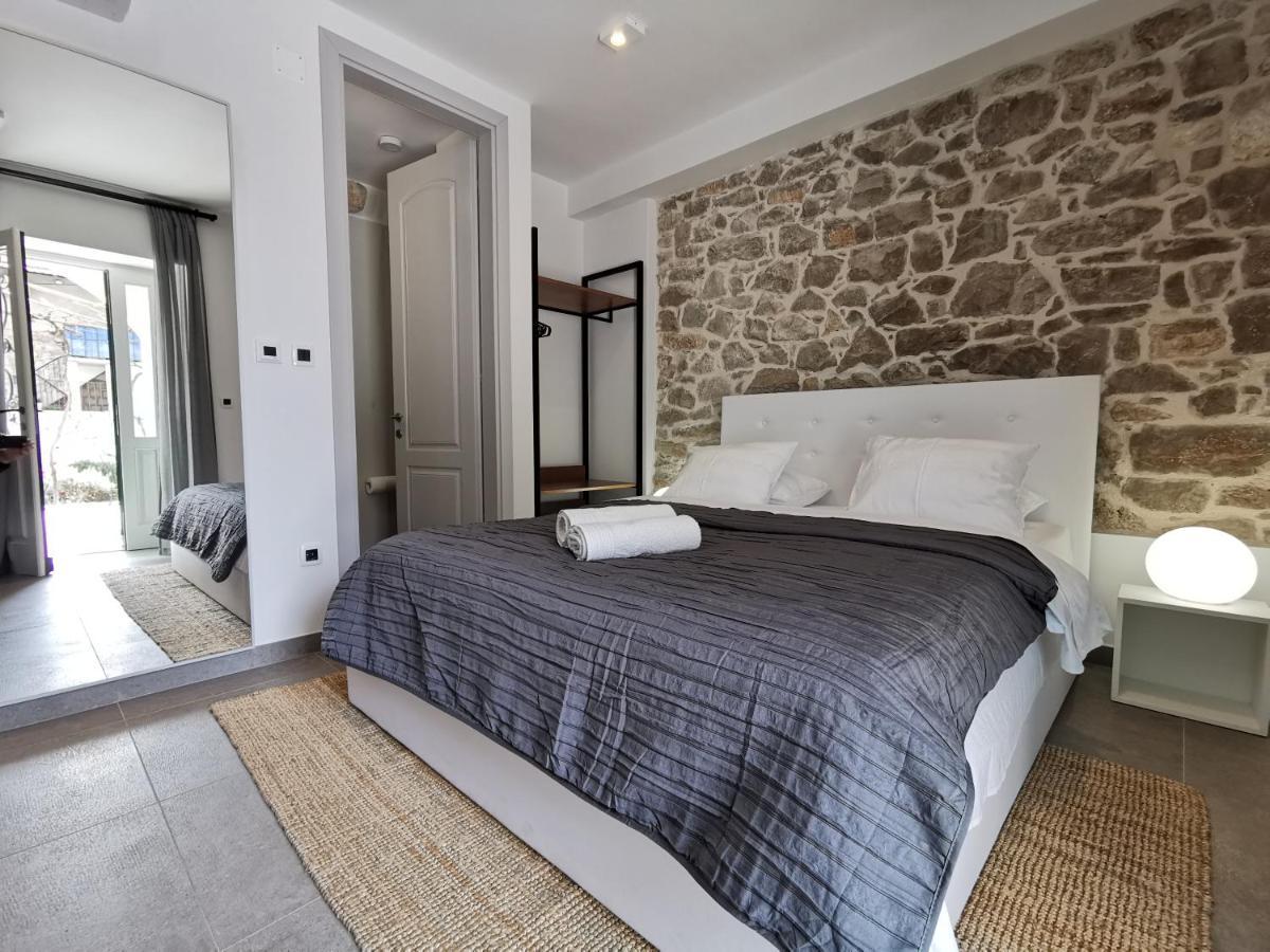 Fjaka Boutique Apartments Split Bagian luar foto