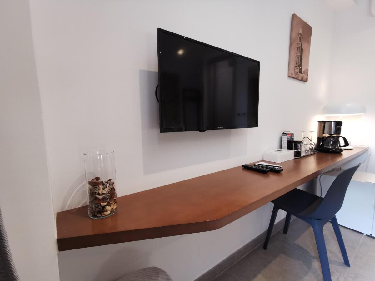 Fjaka Boutique Apartments Split Bagian luar foto