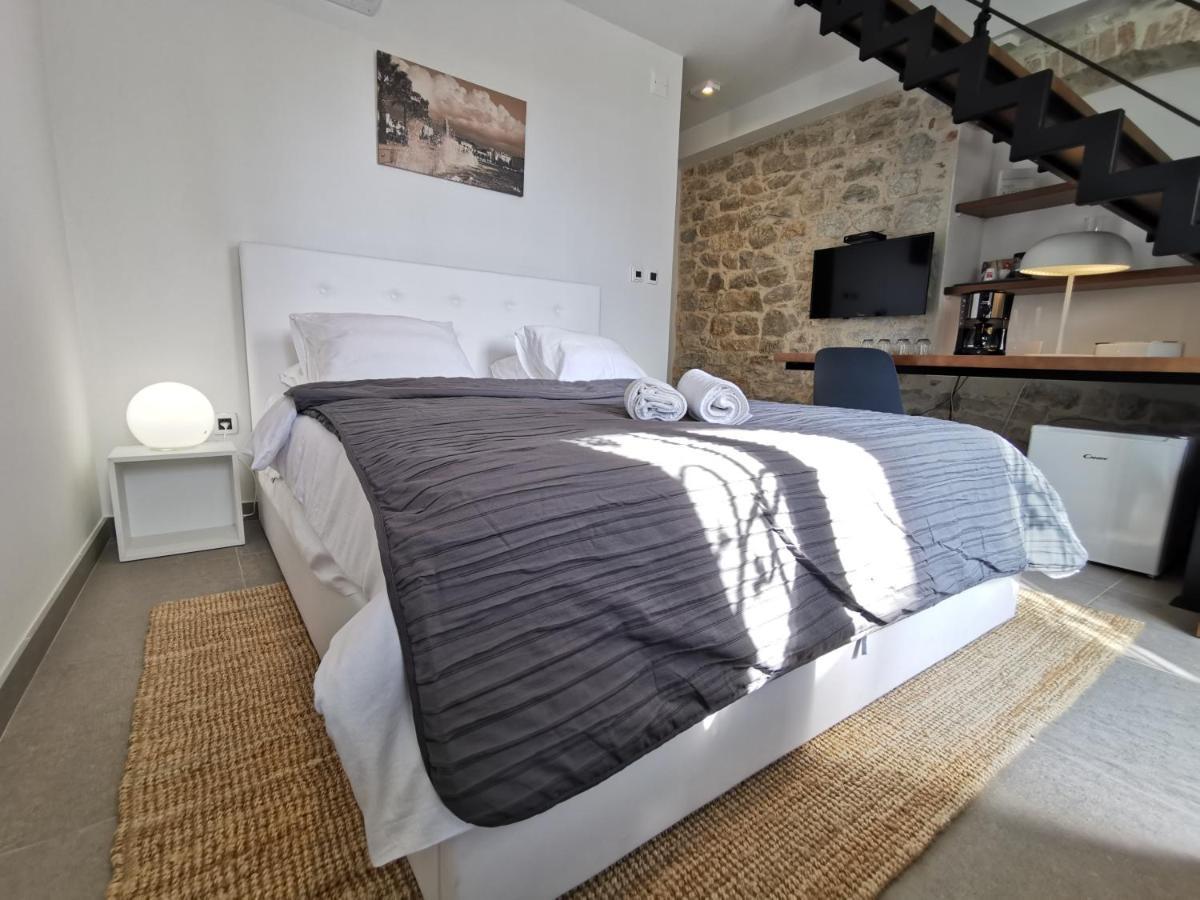 Fjaka Boutique Apartments Split Bagian luar foto